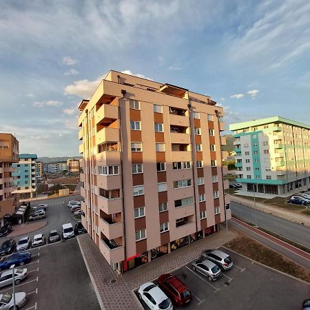 Apartman Ceca Apartman Lukavica Kültér fotó