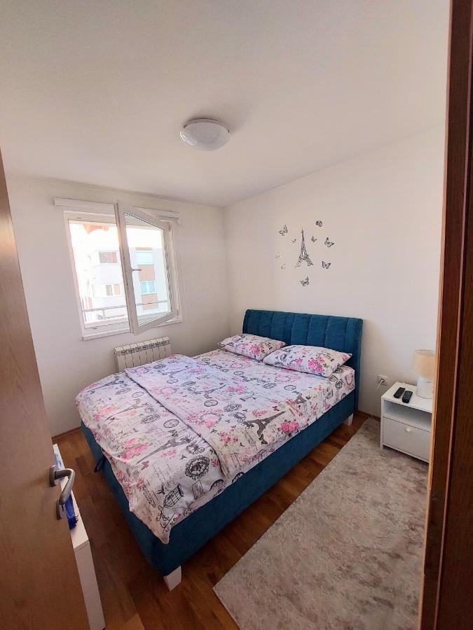 Apartman Ceca Apartman Lukavica Kültér fotó